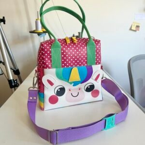 Bolsa MÉDIA modelo trapézio - Unicórnio