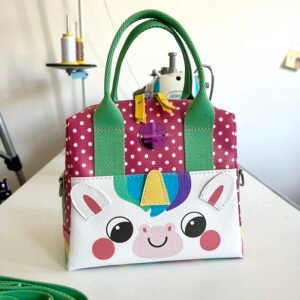 Mini bolsa modelo trapézio - Unicórnio