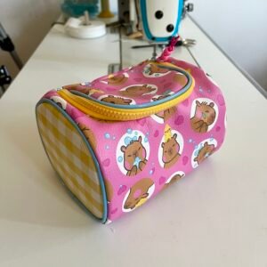 Necessaire Pequena modelo Lírio