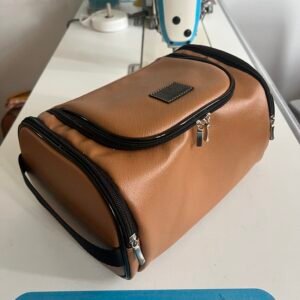 Necessaire MÉDIA modelo Lírio