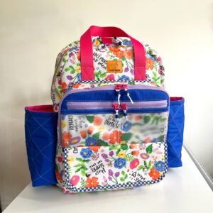 Mochila Floral em tecido - escolar, viagem ou maternidade!