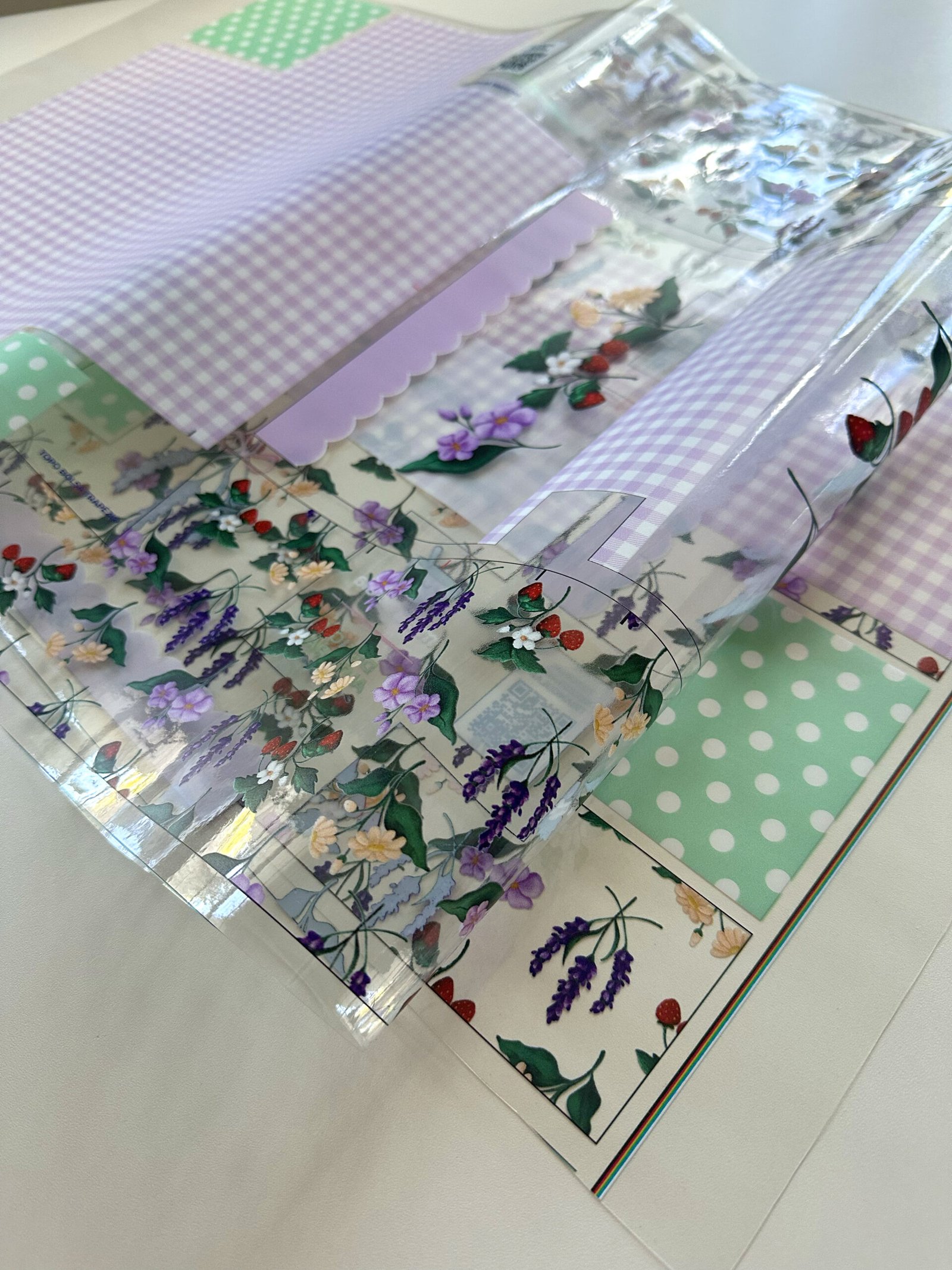 Plástico Estampado - Painel Bolsa Trapézio Floral Vintage - Imagem 4