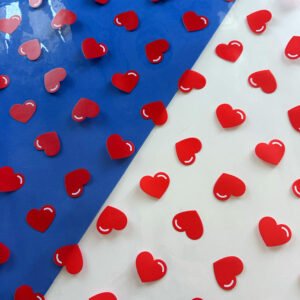 Plástico Estampado - Estampa Corações vermelhos