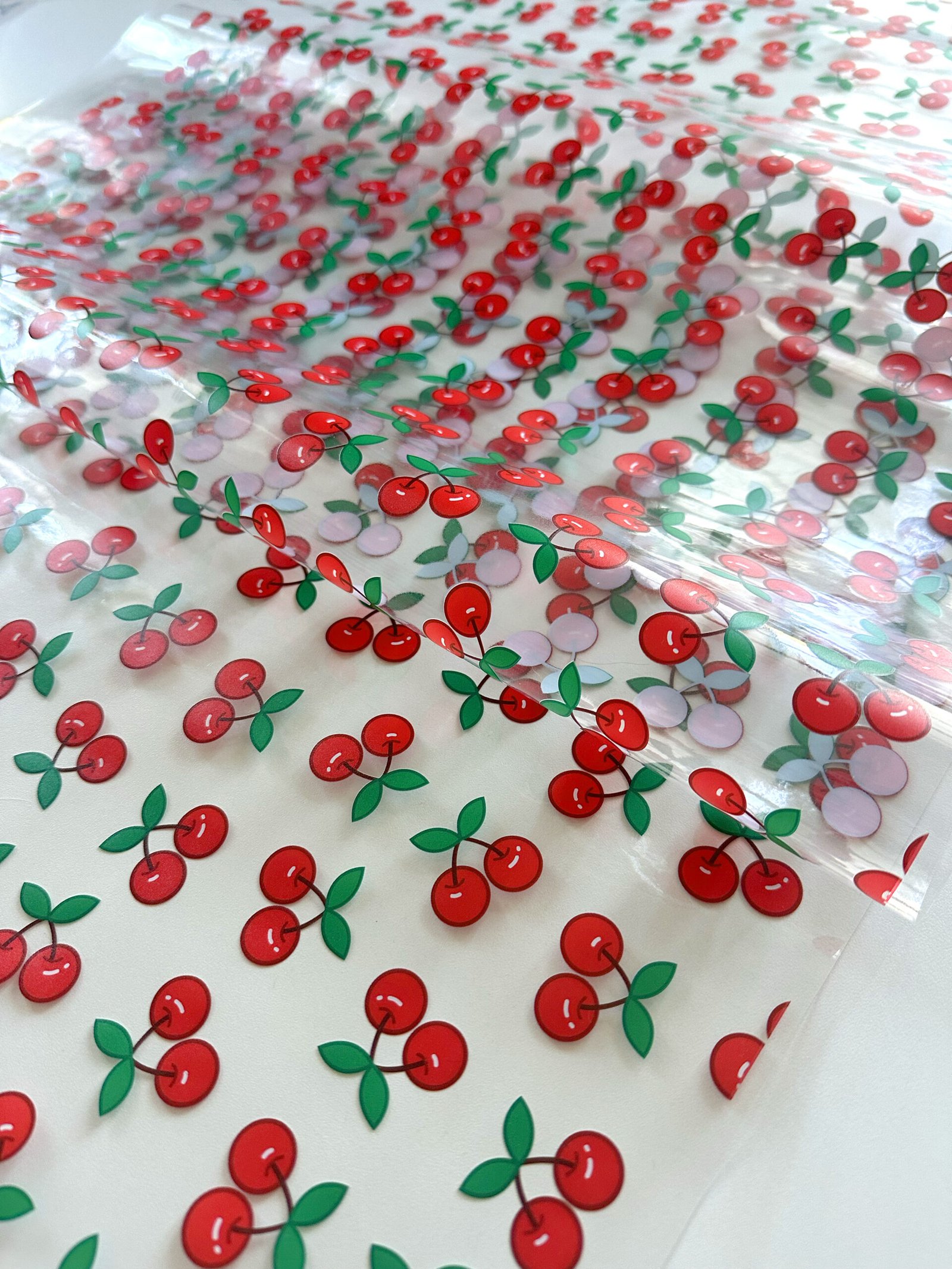 Plástico Estampado - Estampa Cerejas - Imagem 3