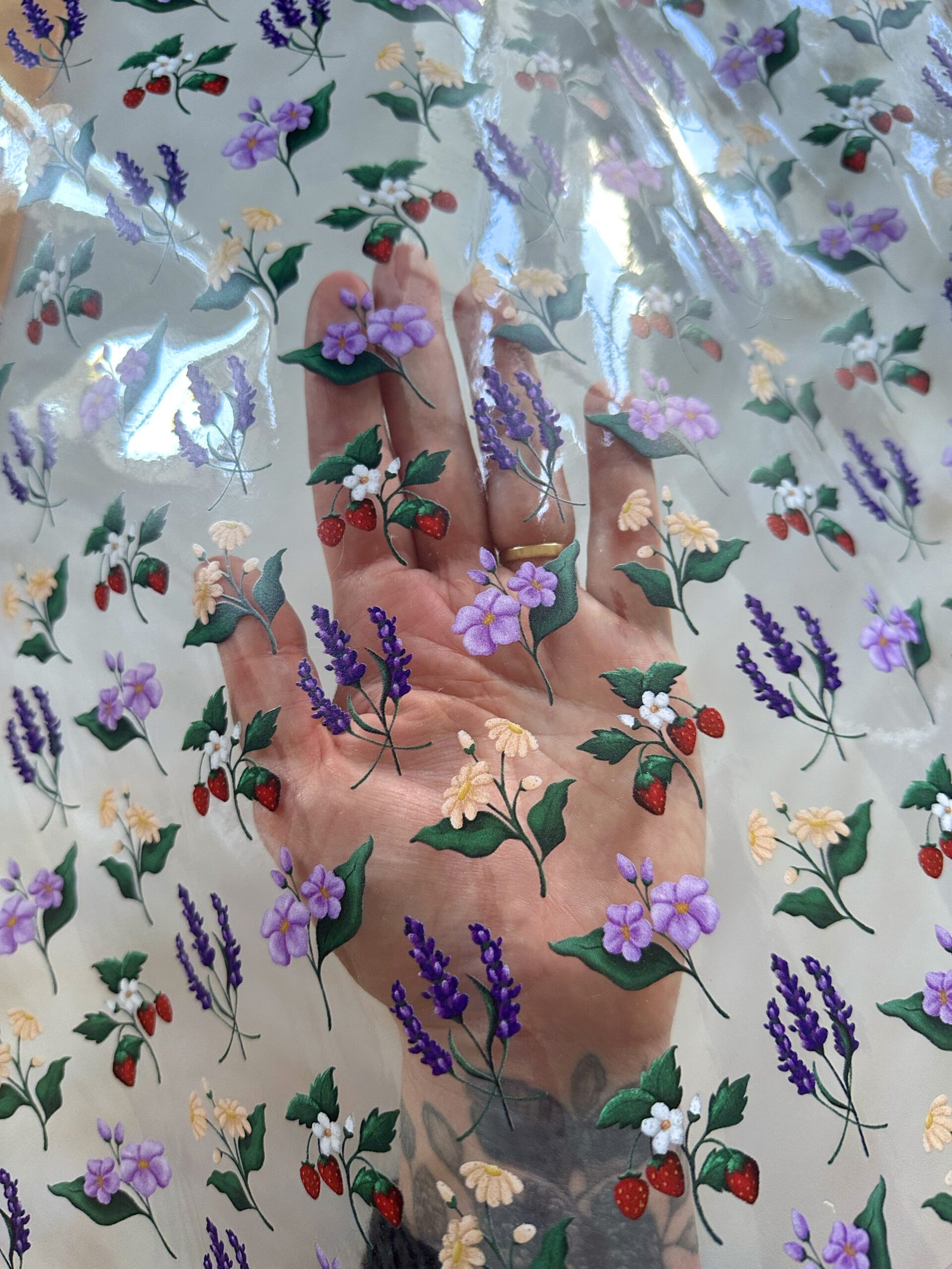 Plástico Estampado - Estampa Floral Vintage - Imagem 4