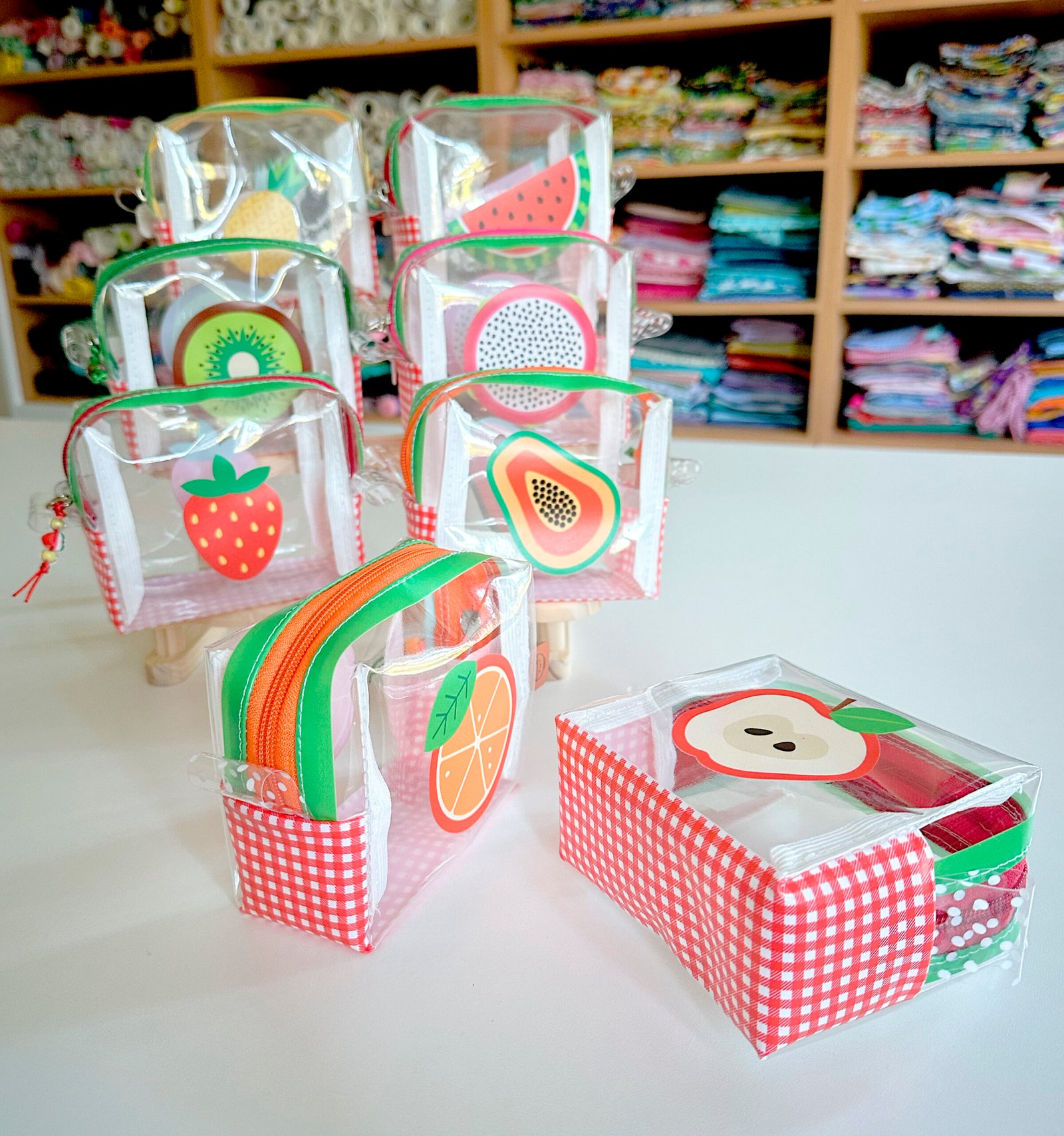 Plástico Estampado - Painel BOX MINI - Estampa frutas tropicais - Imagem 14