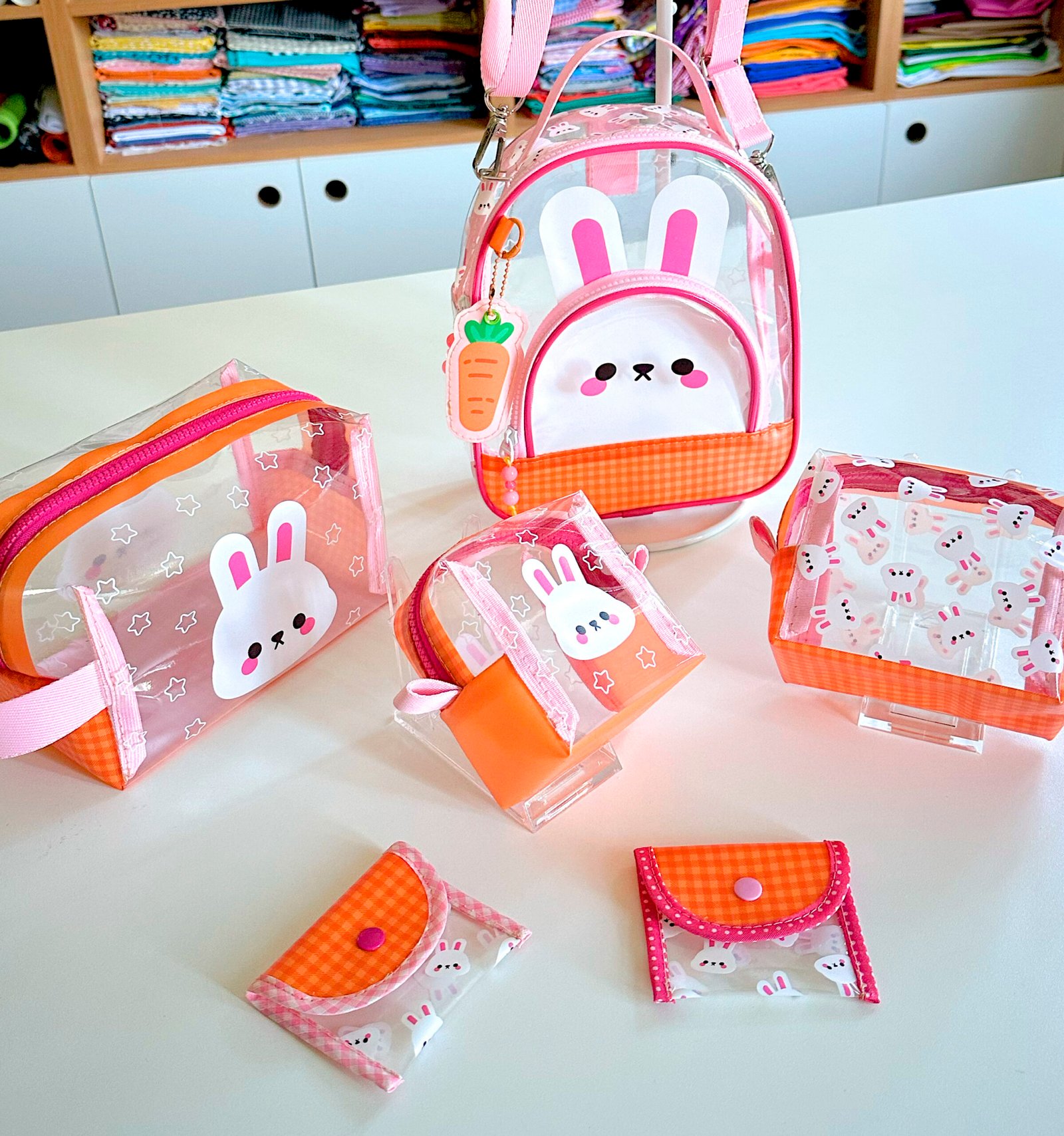 Plástico Estampado - Mochila Mini - Estampa Coelhinho - Imagem 8