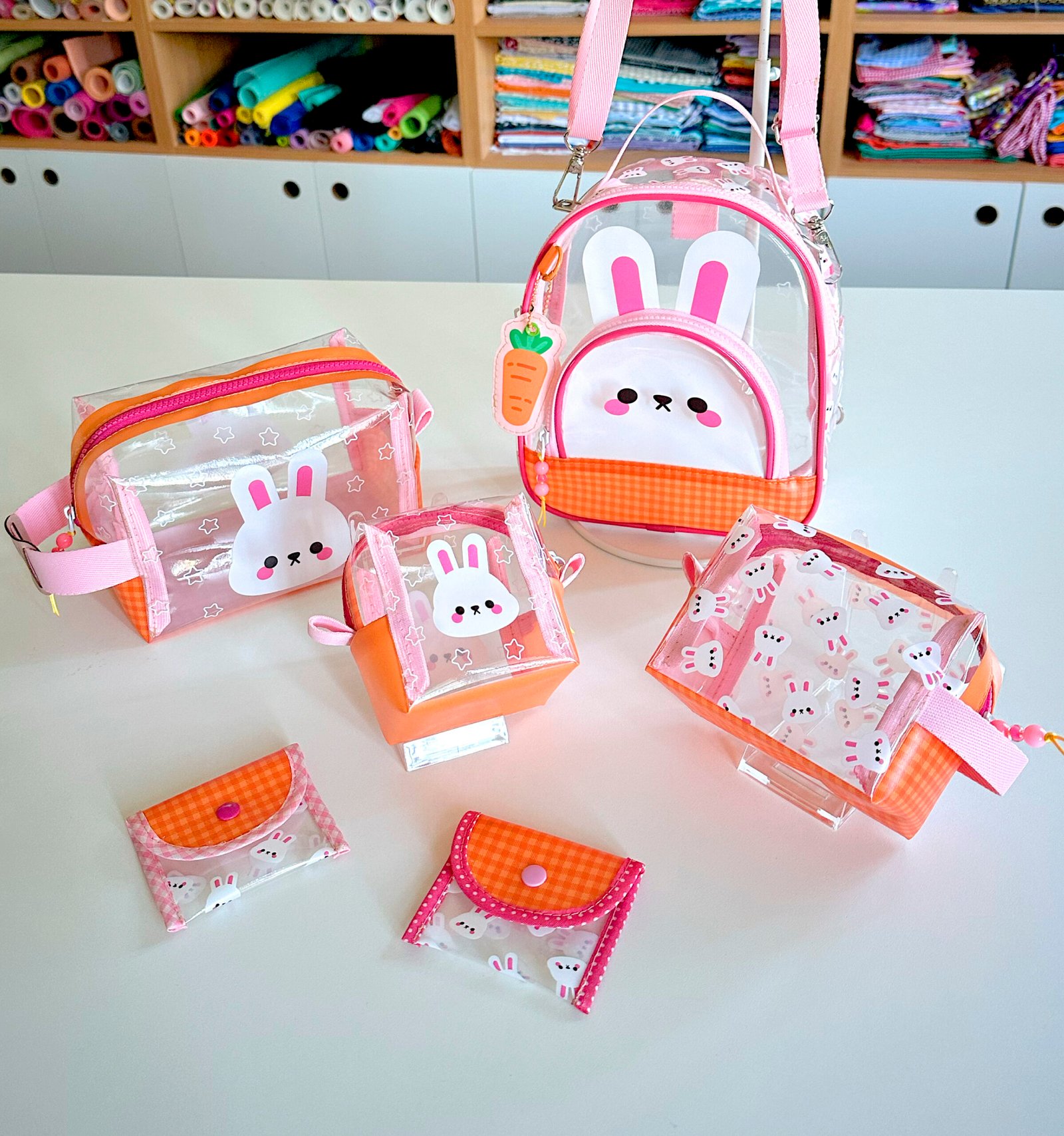 Plástico Estampado - Mochila Mini - Estampa Coelhinho - Imagem 10