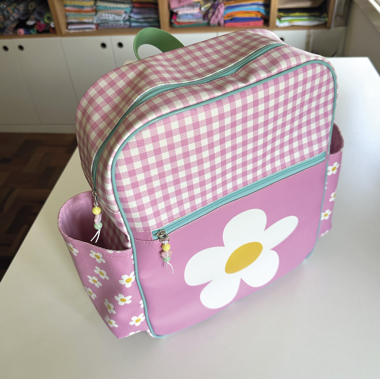 Mochila Grande - painel estampado FLOR BRANCA - Imagem 14