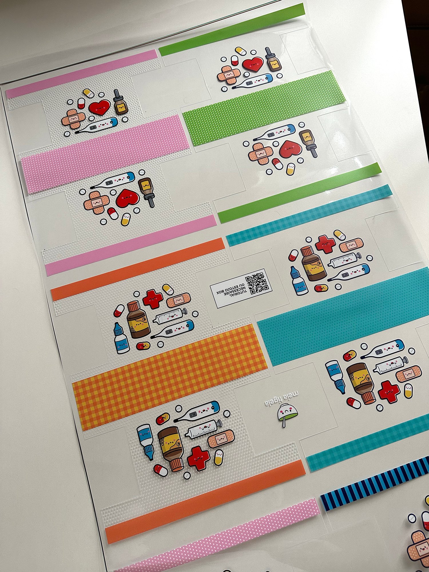 Plástico Estampado – Painel Necessaire Farmacinha MINI - Imagem 4